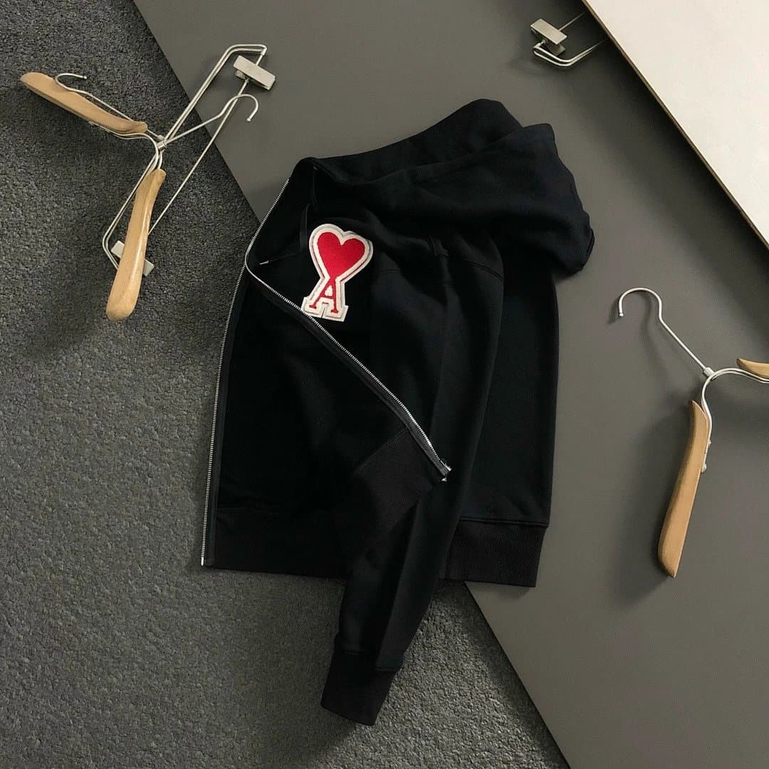 AMI Paris Knit Sweater Heart Logo — 85