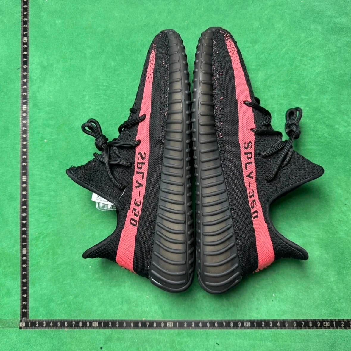 Yeezy Boost 350 V2 Zebra — 34号黑红BY9612