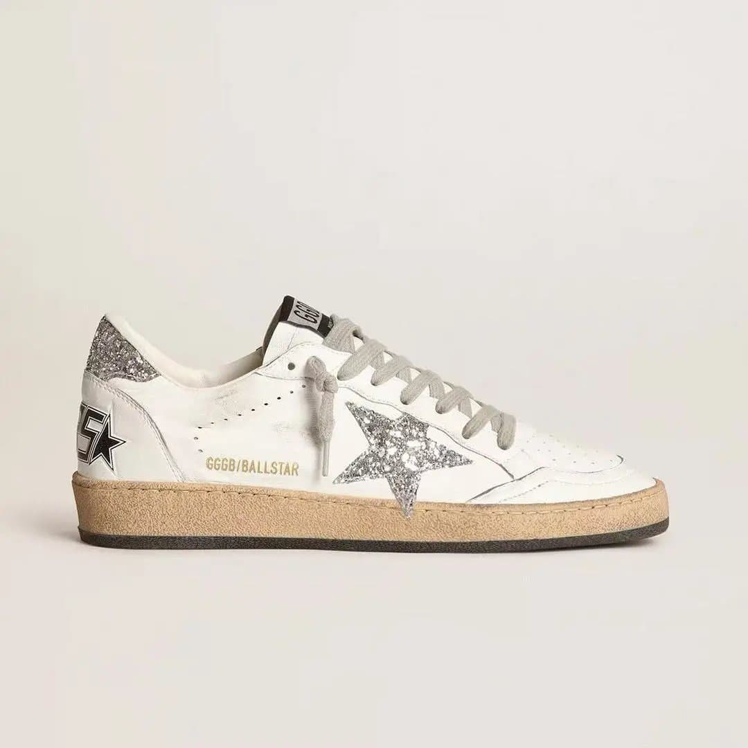 Golden Goose Superstar Distressed White — 银尾银星