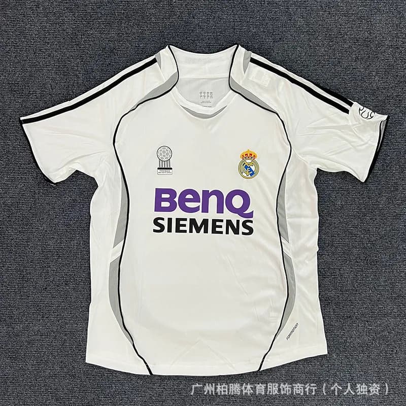 Home Jersey 2023-24 Striped — 06-07皇马主