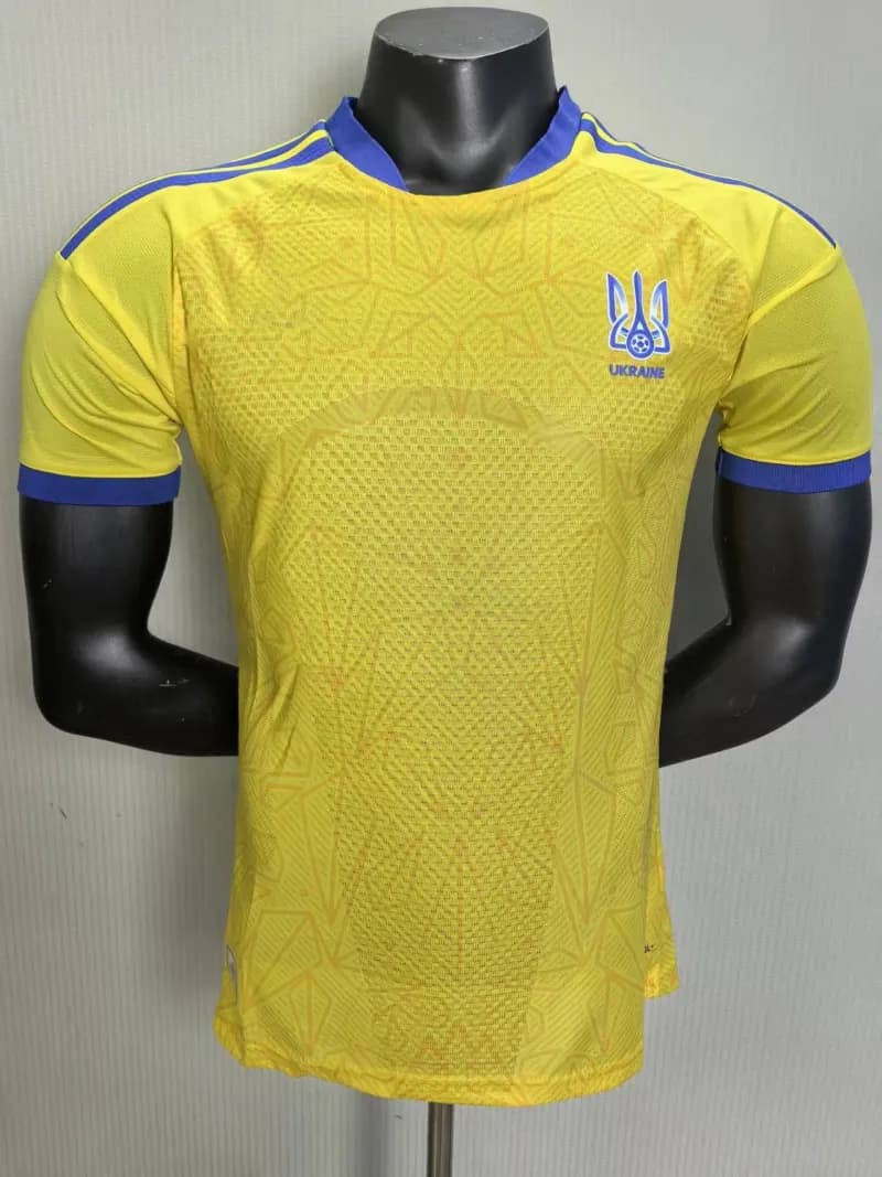Home Jersey Qatar Airways — 球员:26-27乌克兰主场