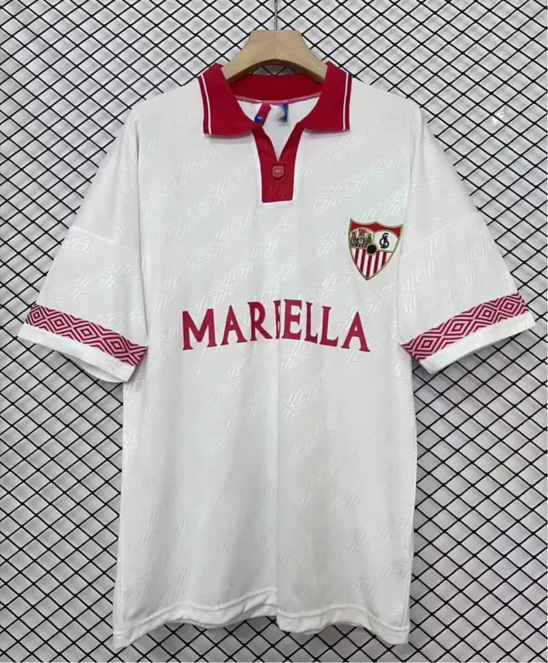Colo-Colo Home Jersey 2023-24 — 94/96塞维利亚主场