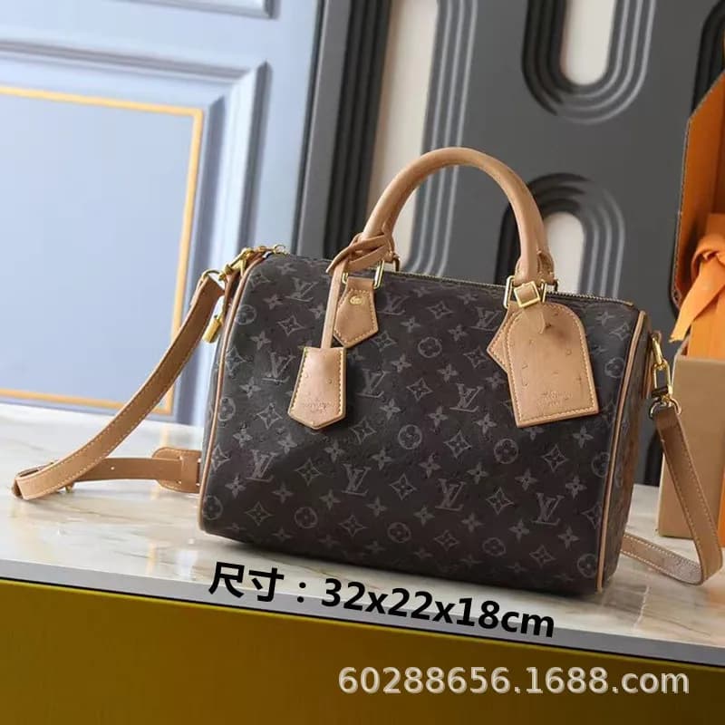 Louis Vuitton Keepall 50 Monogram Canvas — 133