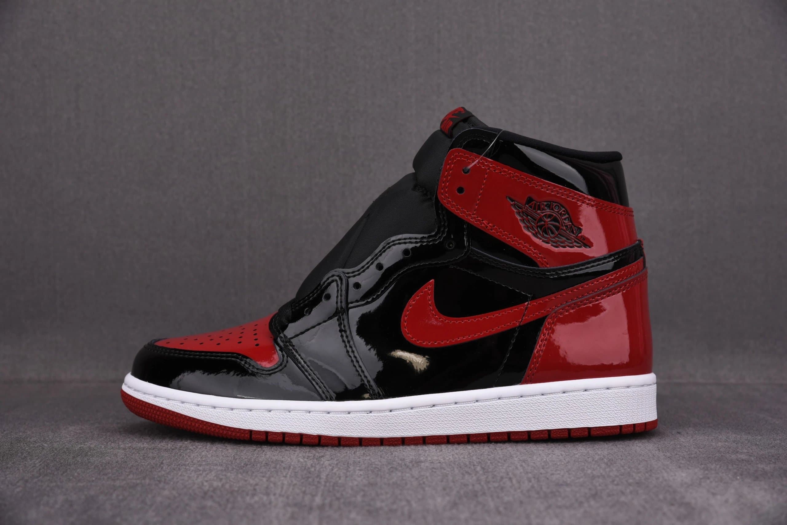 Air Jordan 1 High Shadow — Bred Patent”555088-063