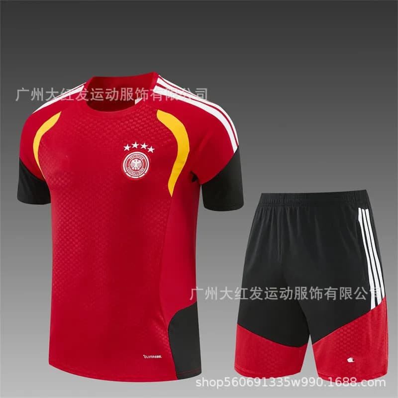 Nike Training Set Spotify x FC Barcelona — 27短袖德国红色