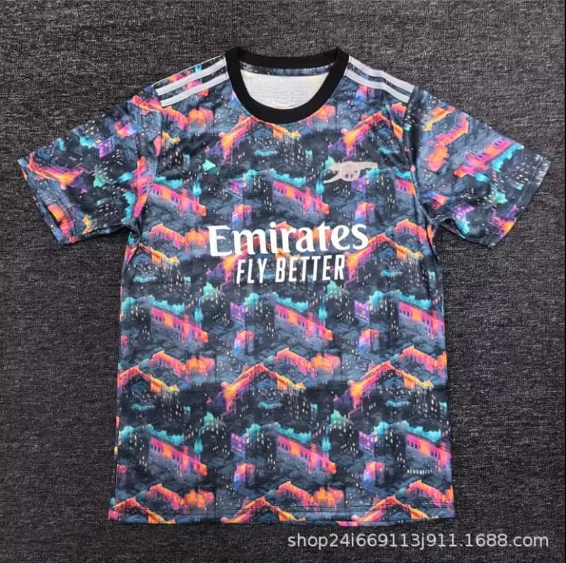 Adidas T-Shirt Arsenal Striped — 阿森纳特别版9