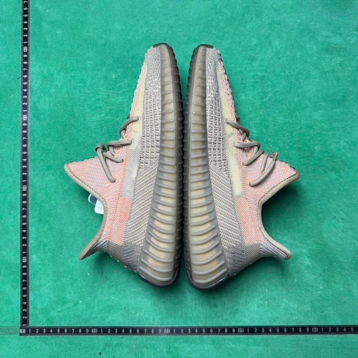 Yeezy Boost 350 V2 Zebra — 31号脏橙天使FZ5240