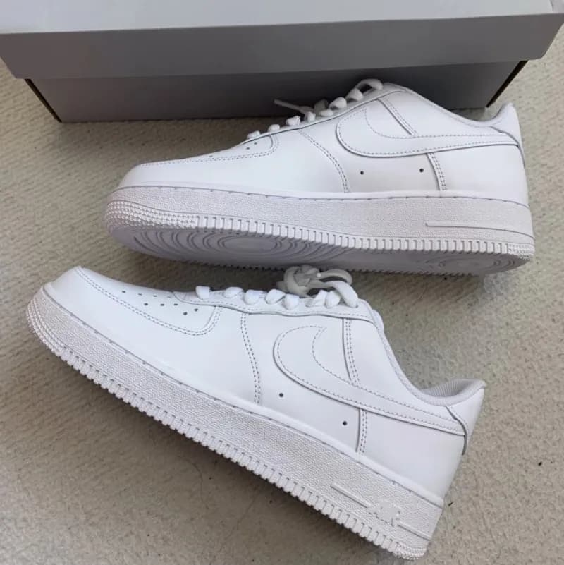 Nike Air Force 1 Low Triple White
