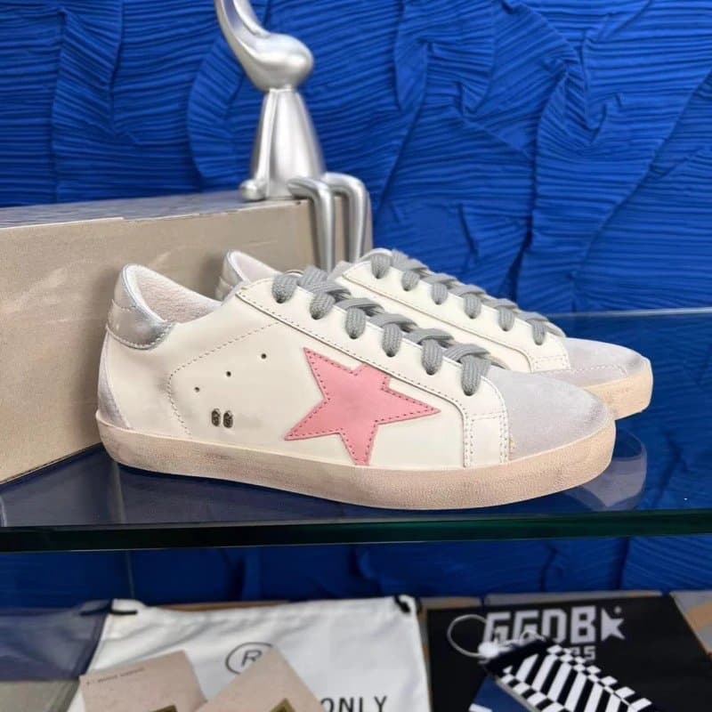 Golden Goose Superstar Distressed Silver — 36