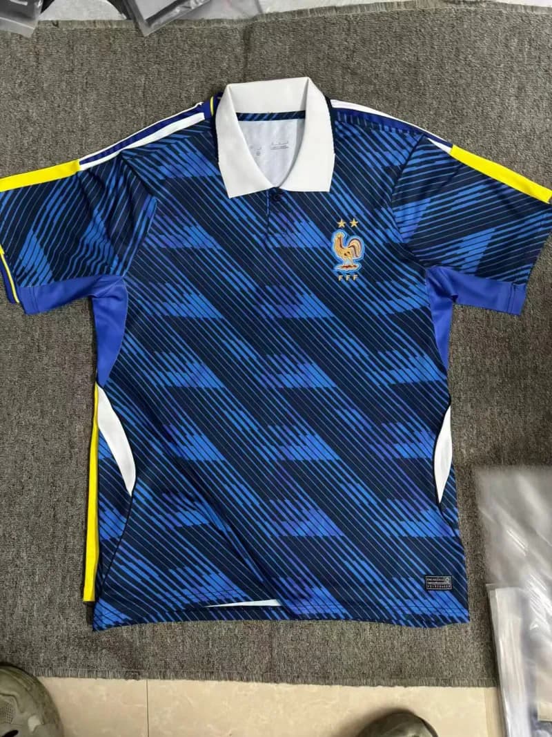 Nike Portugal National Team Jersey All-Over Crest Print — 2627法国主场
