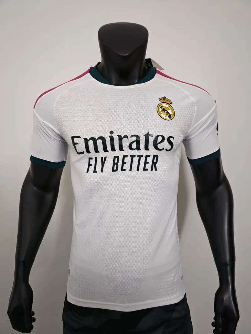 Adidas Real Madrid Home Jersey Emirates Fly Better — 球员26-27皇马-主场