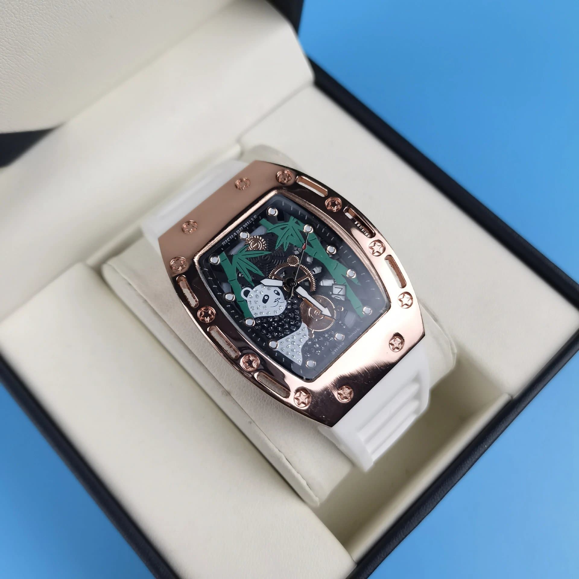 Richard Mille RM 011 Chronograph — 理查德熊猫硅胶白