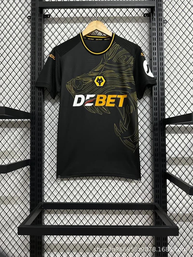Puma Debet Jersey Wolves Graphic