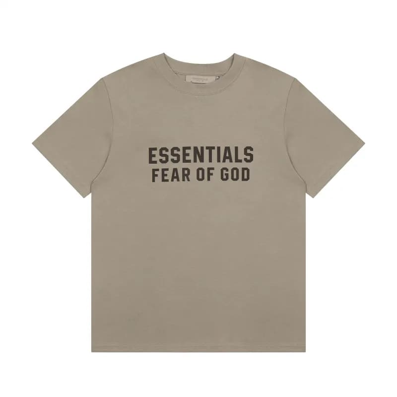 Fear of God Essentials Essentials Tee Metallic Logo — 2310短袖褐色