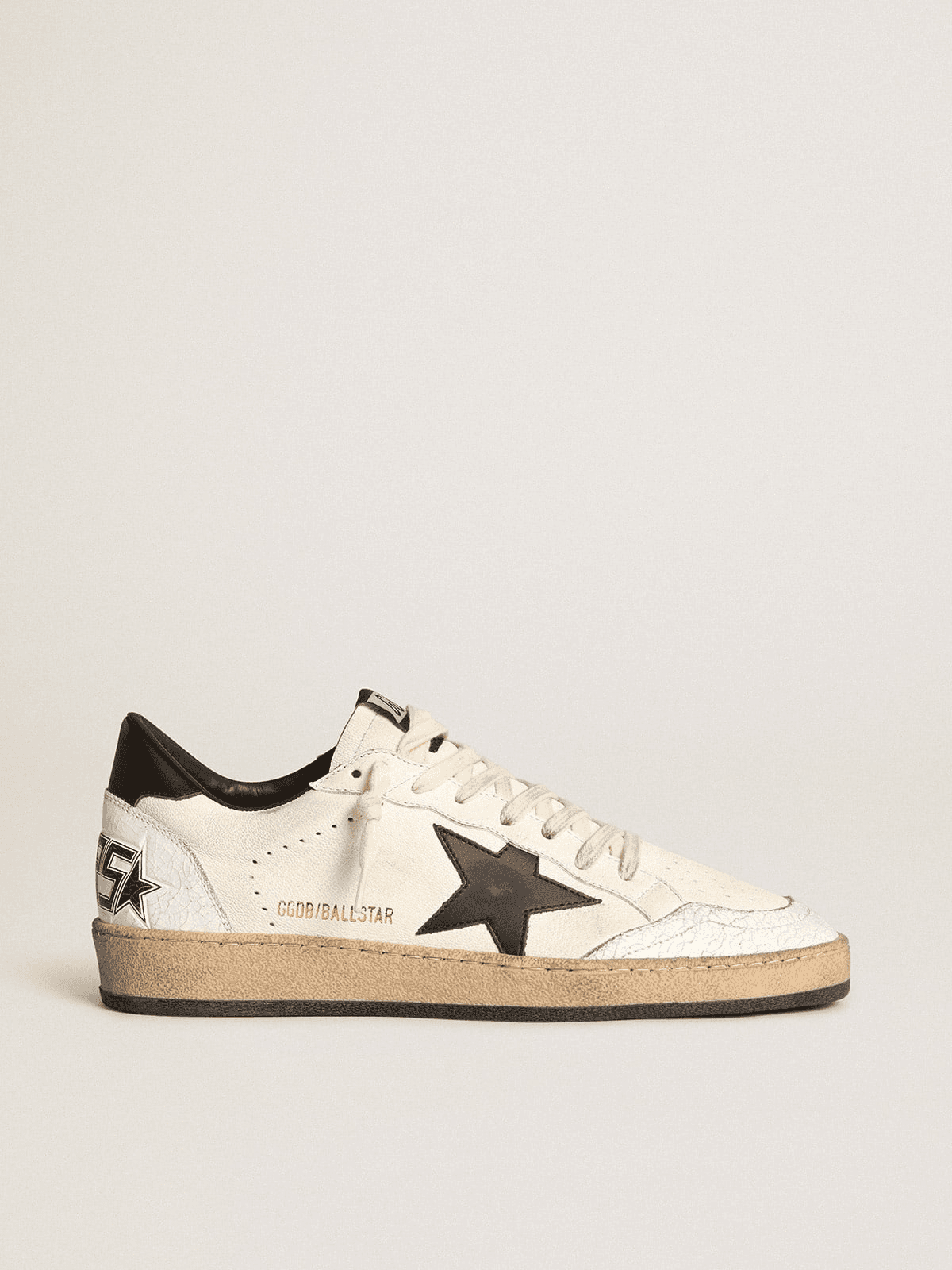 Golden Goose Superstar Distressed White — BALL STAR 39