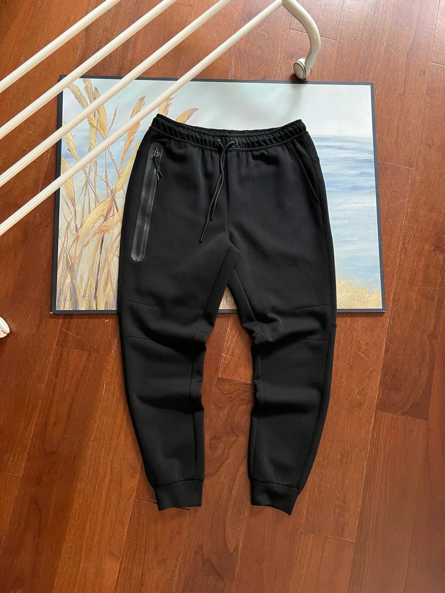 Nike Tech Fleece Joggers Olive — 黑色卫裤