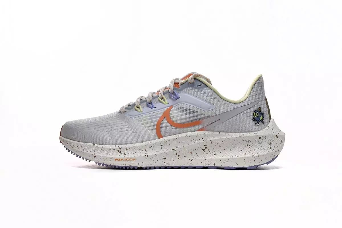 Nike Air Zoom Pegasus 38 UNC — Light Thistle Safety Orange DX6047-181