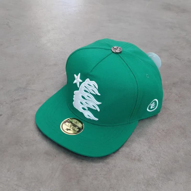 Palace Snapback Cap Flame Star — 绿色【刺绣女像-01款】