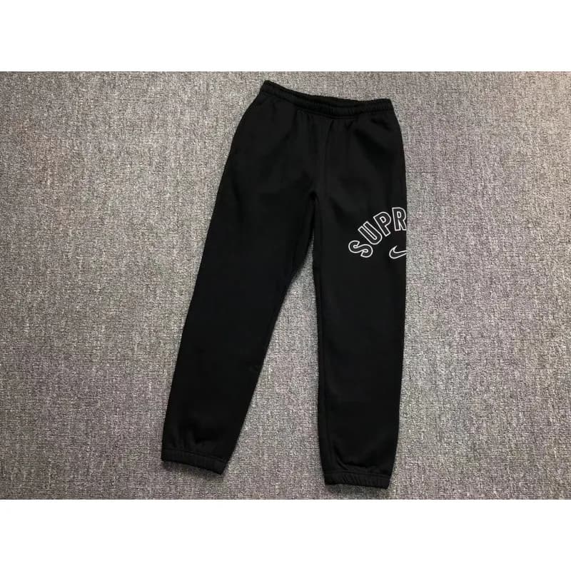 Supreme Straight Fit Jeans Light Wash — A445#黑色