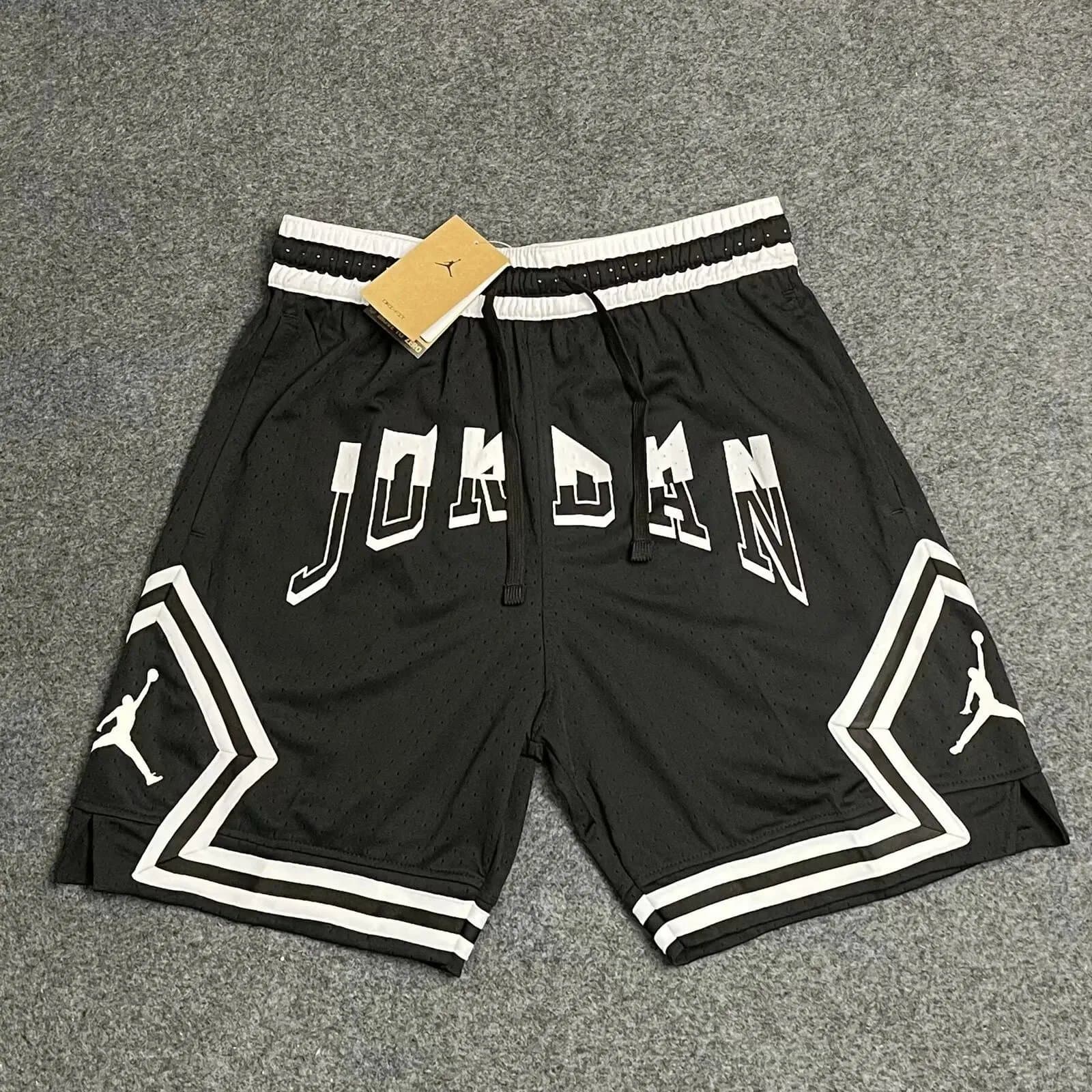 Jordan Mesh Shorts Jumpman Wing — C8