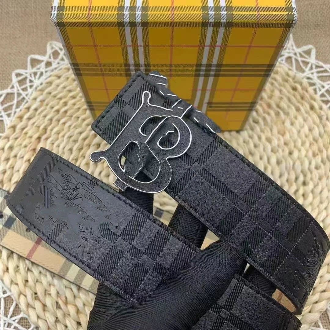 Burberry TB Logo Belt Monogram Embossed — 格子TB银边