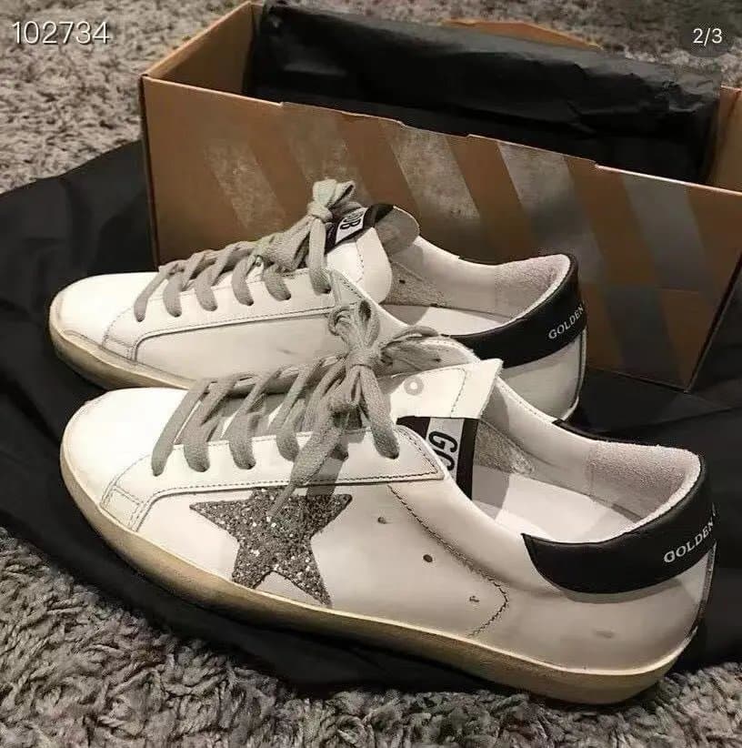 Golden Goose Ball Star Distressed Green — 23