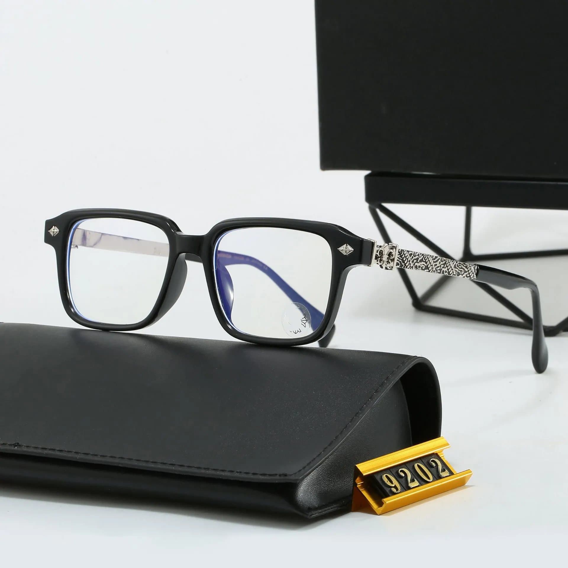 Eyeglasses Chrome Hearts Logo Temples — 9202-黑银框