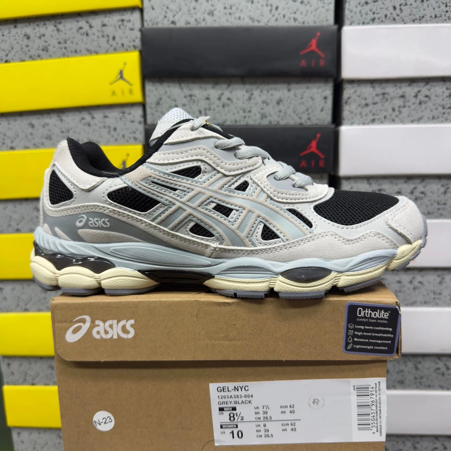 Asics GEL-NYC Silver Yellow — 1203A383-004